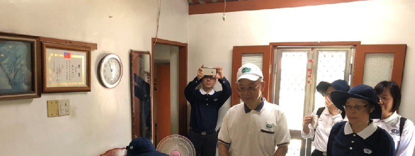 關懷８２３水患受災鄉親，臺南慈中師長用愛讀誦    證嚴法師的慰問信，膚慰飽受驚嚇的災民。