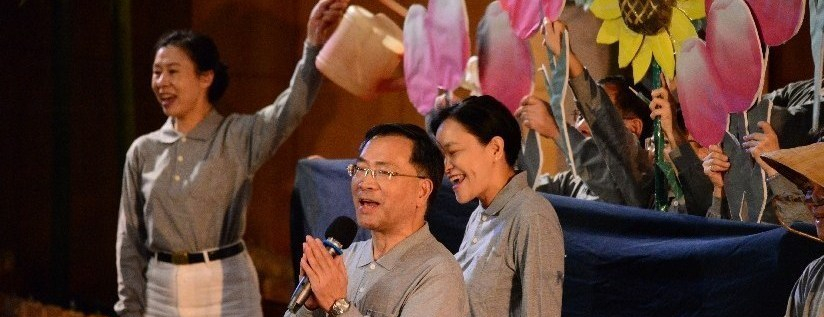 法脈宗門營開營，四大志業齊聚勤精進－－教育就像孕育幼苗的農夫，勤耕耘、勤灌溉，幼苗才能成長茁壯。(20181012)