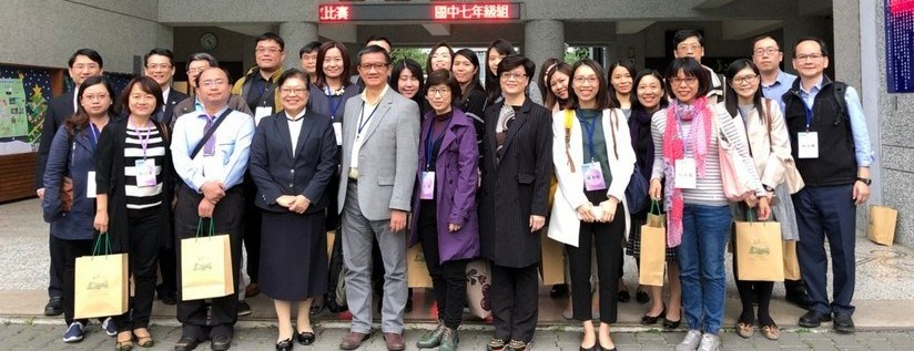 香港中文大學率團來到慈大附中交流，讚賞大學學院式多元選修課程。(20181130)