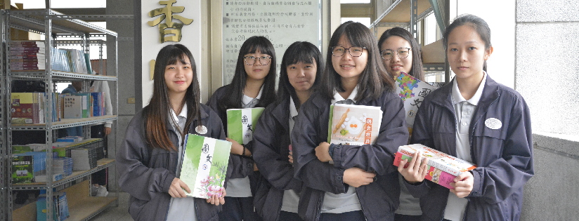 開學了～慈濟科技大學二手書義賣一律20元，學生直呼物超所值。(20190220)