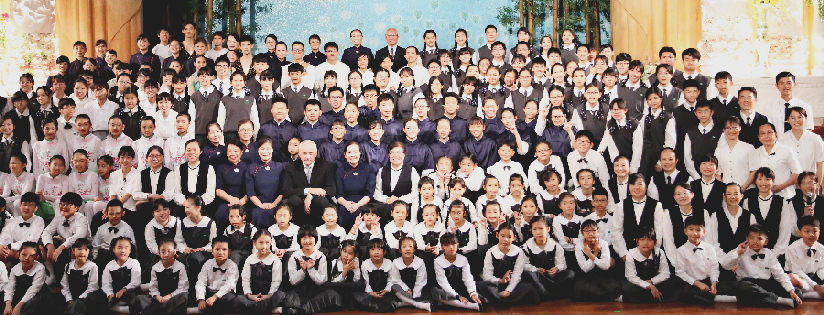 慈大附中舉辦藝術饗宴，感恩回首慈濟五十三周年及創校二十周年。(20190427)