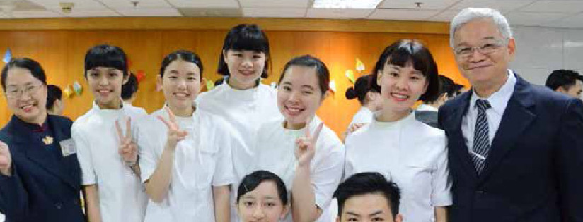 懿德爸媽出席慈濟大學護理學系加冠典禮，關懷孩子實習狀況。(20190713)