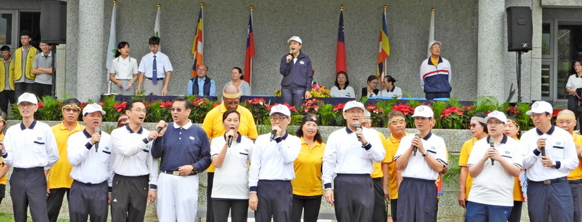 慈濟大學25生日快樂運動會，師生同樂揮灑熱情。(20191127)