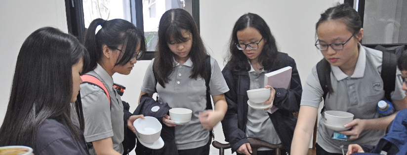 慈科大天天免費加菜～鼓勵師生蔬食行動。(20200309)